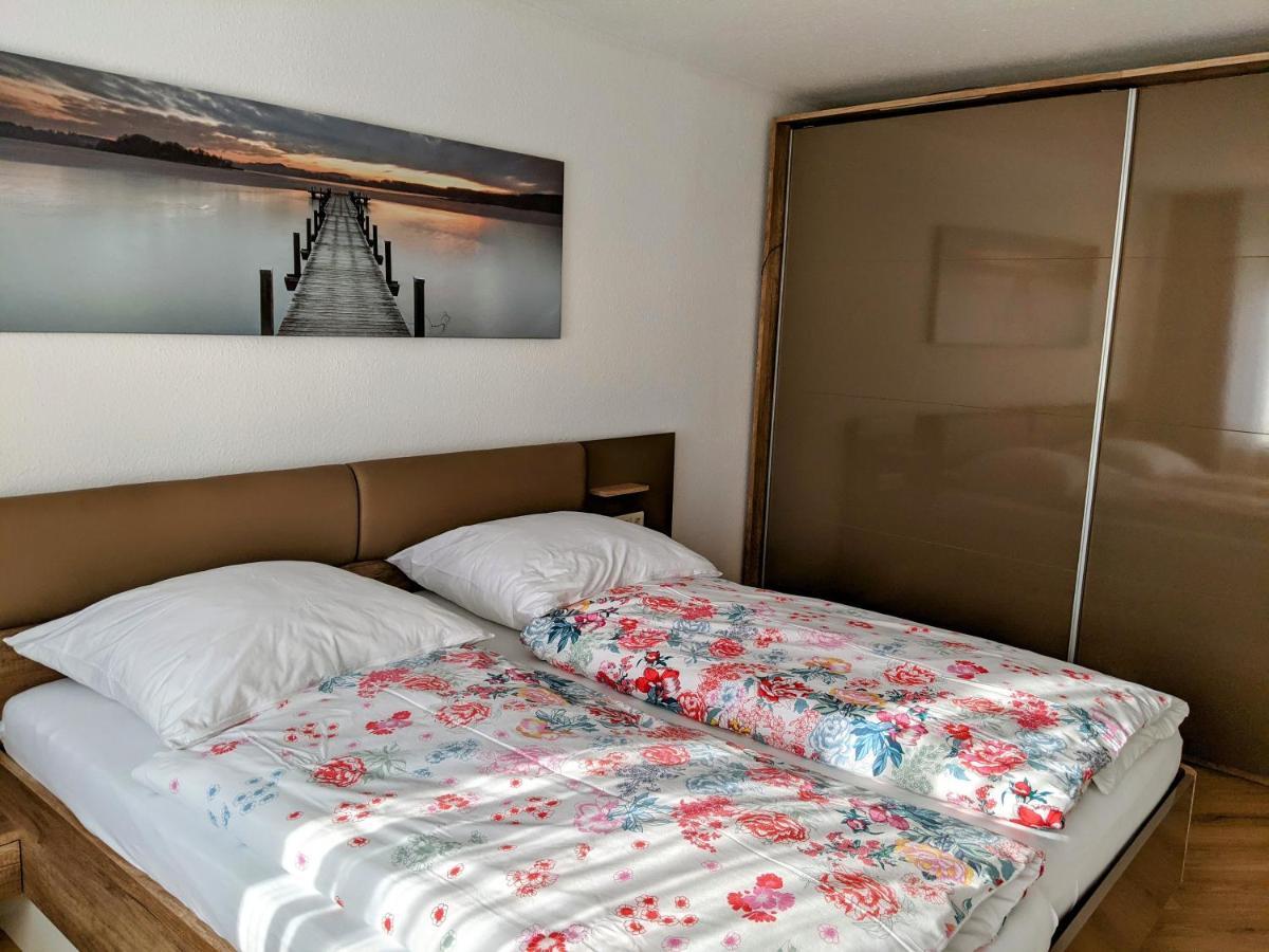 Cozy Apartment With Parking Garage Near Outlet Metzingen  Dış mekan fotoğraf
