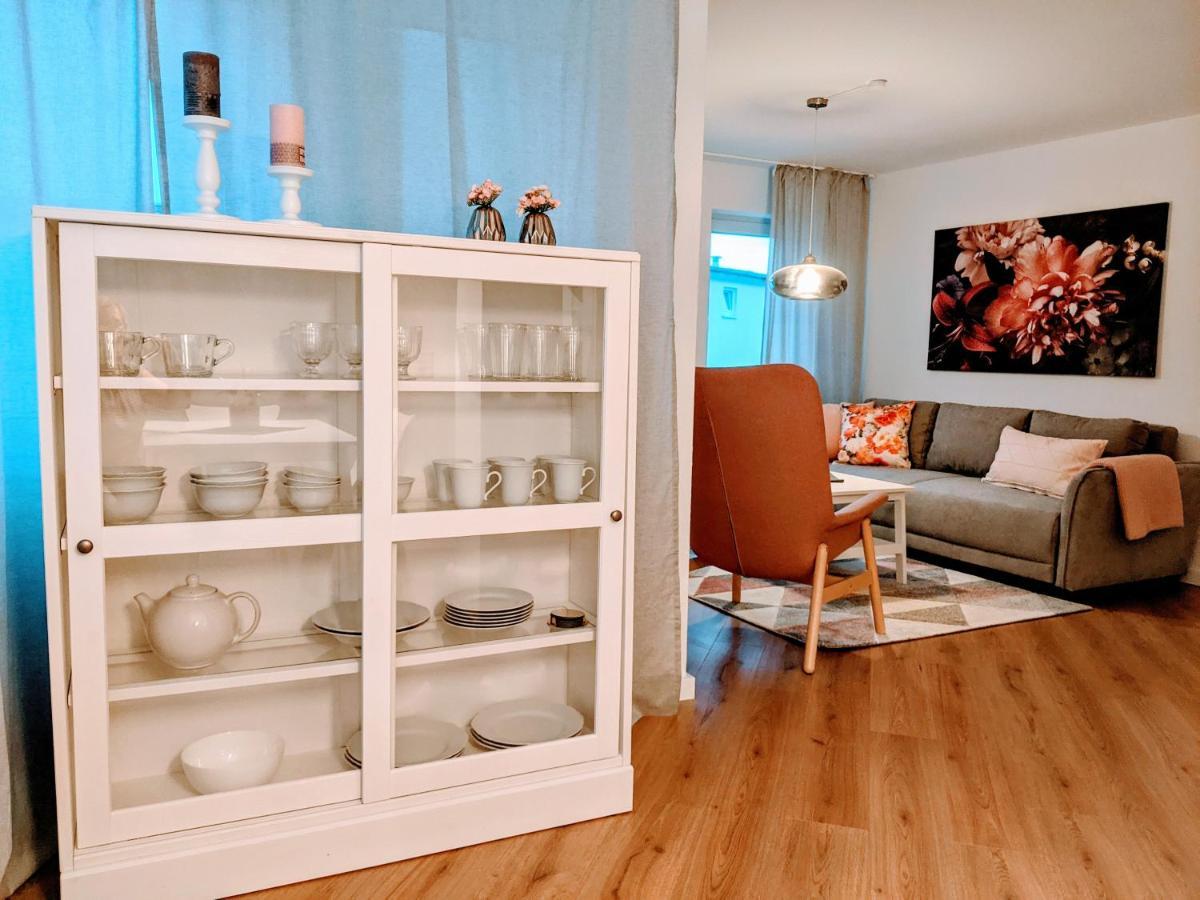 Cozy Apartment With Parking Garage Near Outlet Metzingen  Dış mekan fotoğraf