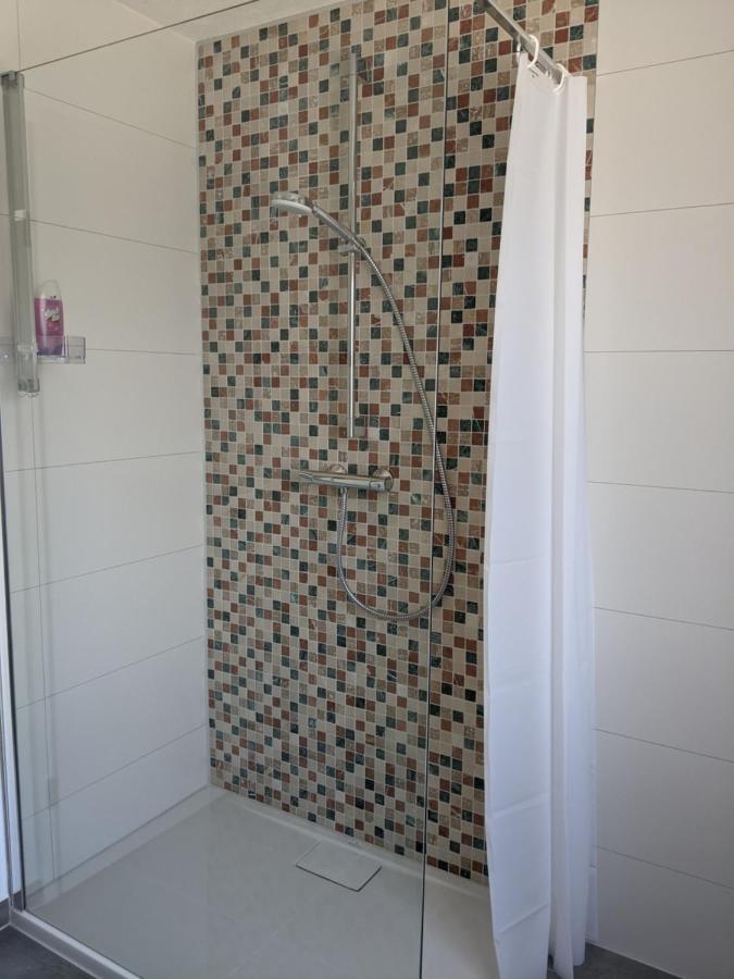 Cozy Apartment With Parking Garage Near Outlet Metzingen  Dış mekan fotoğraf