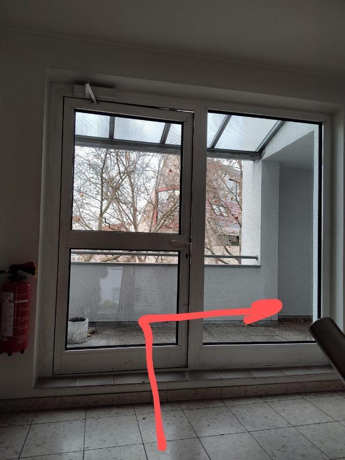 Cozy Apartment With Parking Garage Near Outlet Metzingen  Dış mekan fotoğraf
